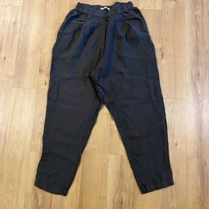 Black Crane Linen Carpenter Pant